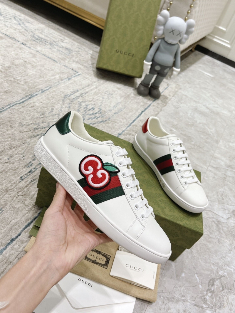 Gucci Sneakers